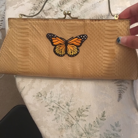 🦋 Adorable butterfly 🦋  clutch purse bag - Picture 2 of 2